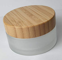 Lade das Bild in den Galerie-Viewer, Premiumglas 100 mL Glastiegel - erstklassige Verarbeitung - mit Bambusdeckel - ökologisch wertvoll