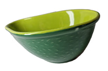 Lade das Bild in den Galerie-Viewer, Avocado Schale aus Keramik - verschiedene Grössen