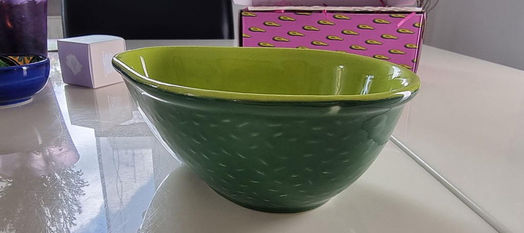 Avocado Schale aus Keramik - verschiedene Grössen
